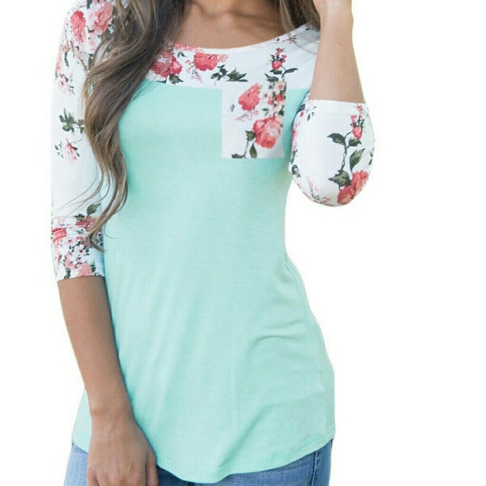 NWOT BOUTIQUE TOP